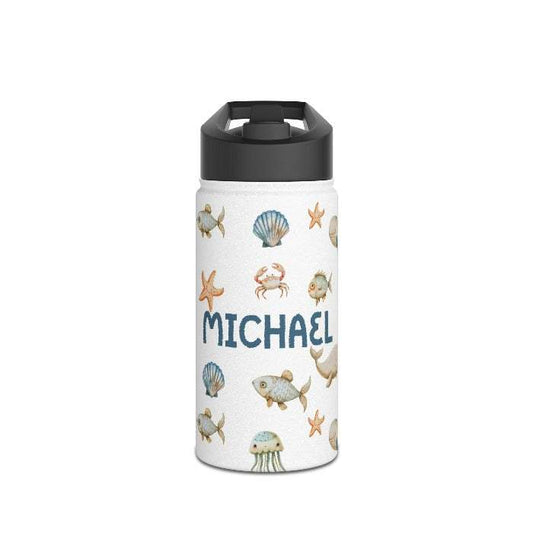 Quench your thirst in style with this stainless steel water bottle. Available in 3x sizes (12oz, 18oz, 32oz) this water bottle features a double-wall stainless steel